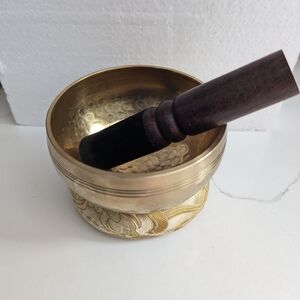 Gold Singing Bowl with Gold and Yellow Cushion (3pc)